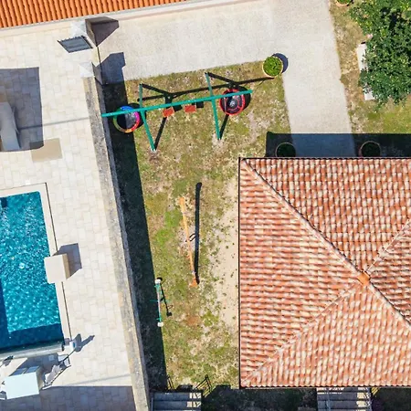 Villa Brankica By Guide